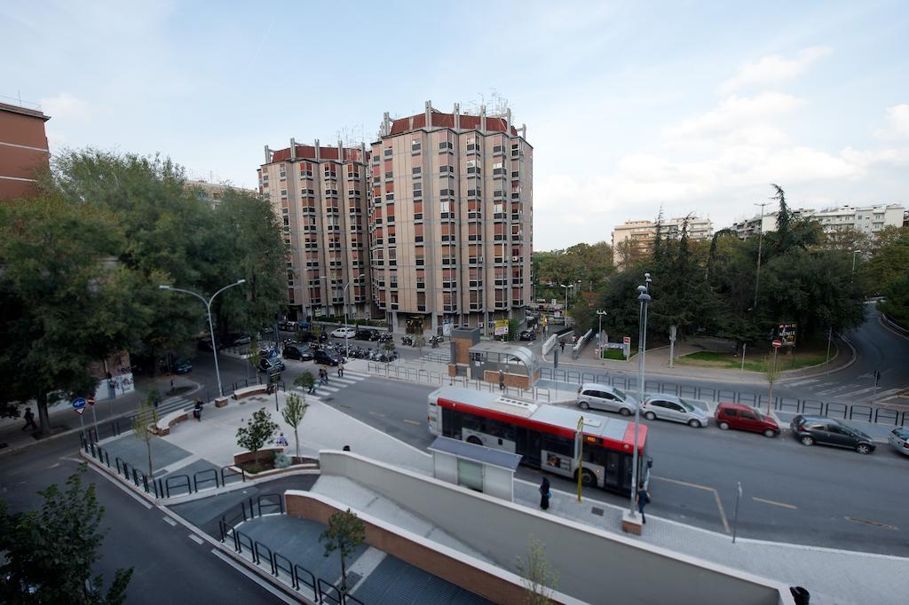 A Casa Di Enza Apartman Róma Szoba fotó